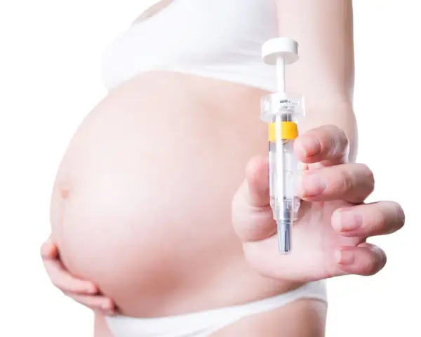 Schwangeren wird oft Heparin zur Vorbeugung von Thrombosen verabreicht, um die Gerinnungskaskade zu beeinflussen.